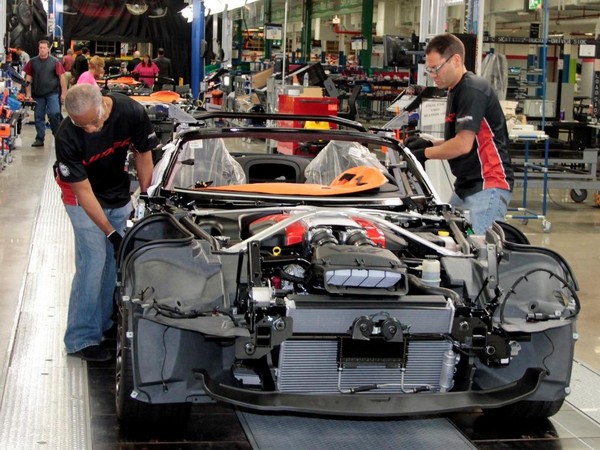 11 2017 Srt Viper Assembly