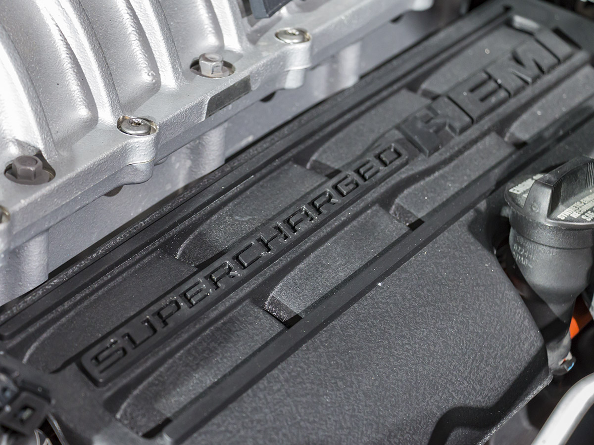 11 2018 Jeep Grand Cherokee Trackhawk NYIAS KBB