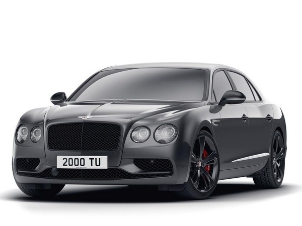12 2018 Bentley Flying Spur Black Edition