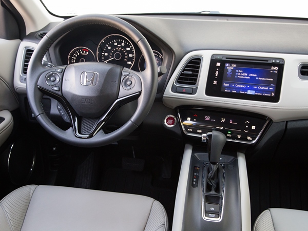 13 2016 Honda Hr V