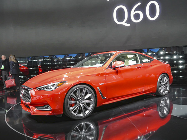 2017 Infiniti Q60