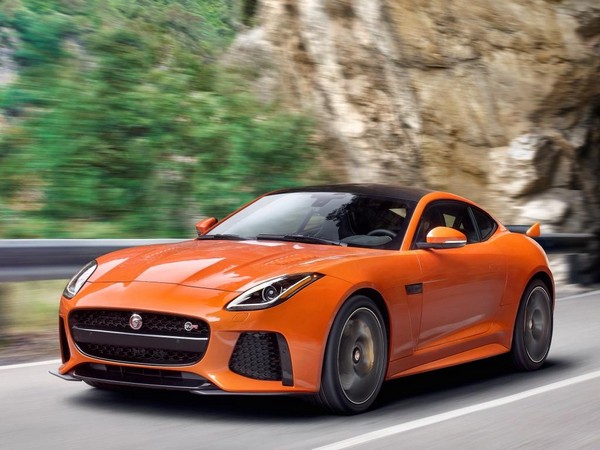 13 2017 Jaguar F Type Svr Coupe
