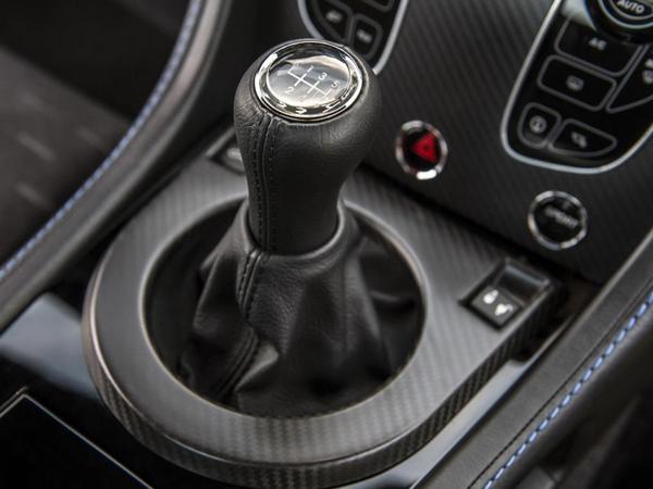 13 2017 Aston Martin V8 Vantage Gts