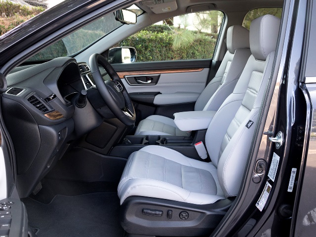 13 2017 Honda Cr V FC