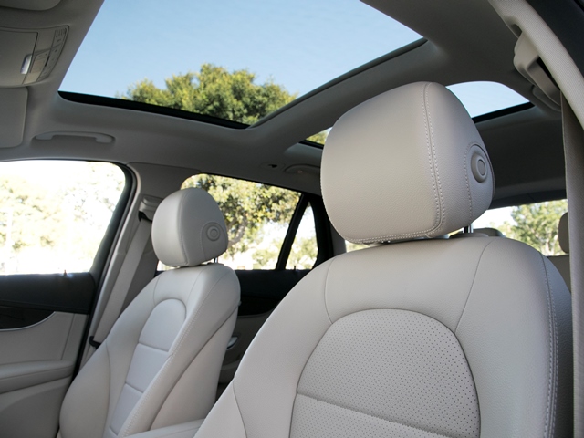 13 2017 Mercedes Benz Glc300 Best Buy