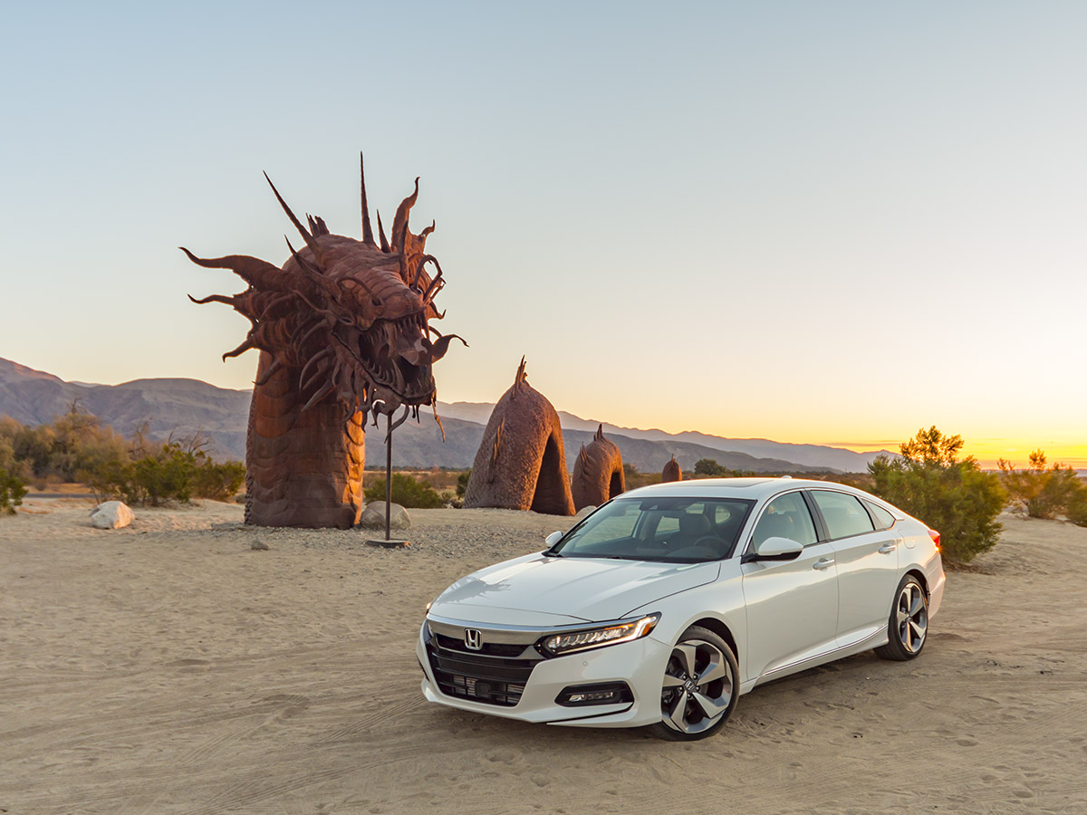 13 2018 Honda Accord Exterior BB Win KBB Win