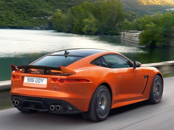 14 2017 Jaguar F Type Svr Coupe