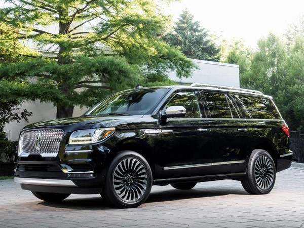 14 2018 Lincoln Navigator L Destination Pkg