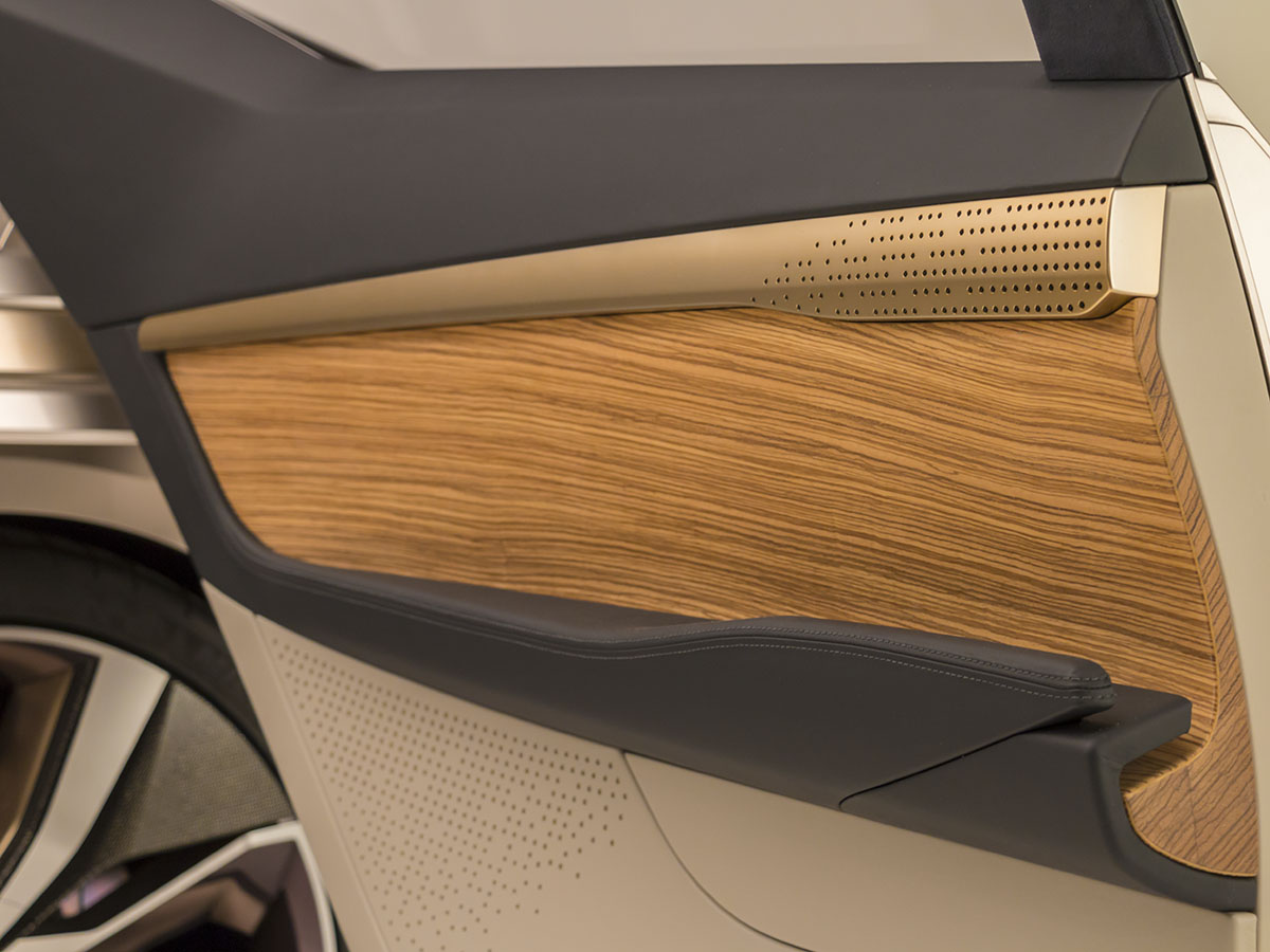 14 Nissan V Motion 2 Sedan Concept Interior KBB