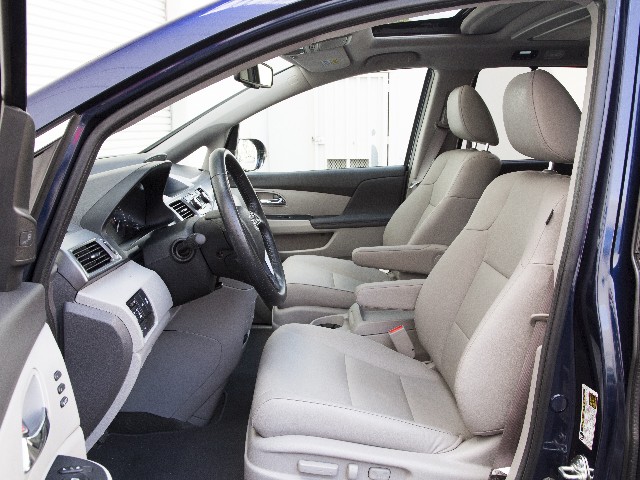 15 2016 Honda Odyssey FC 640