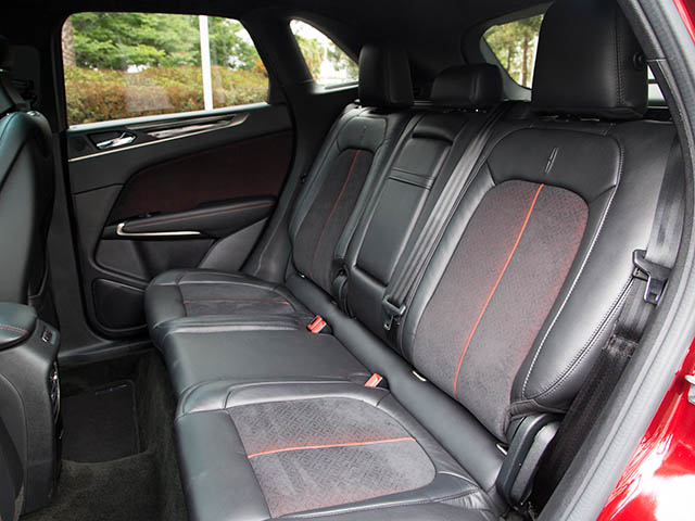 15 2016 Lincoln Mkc