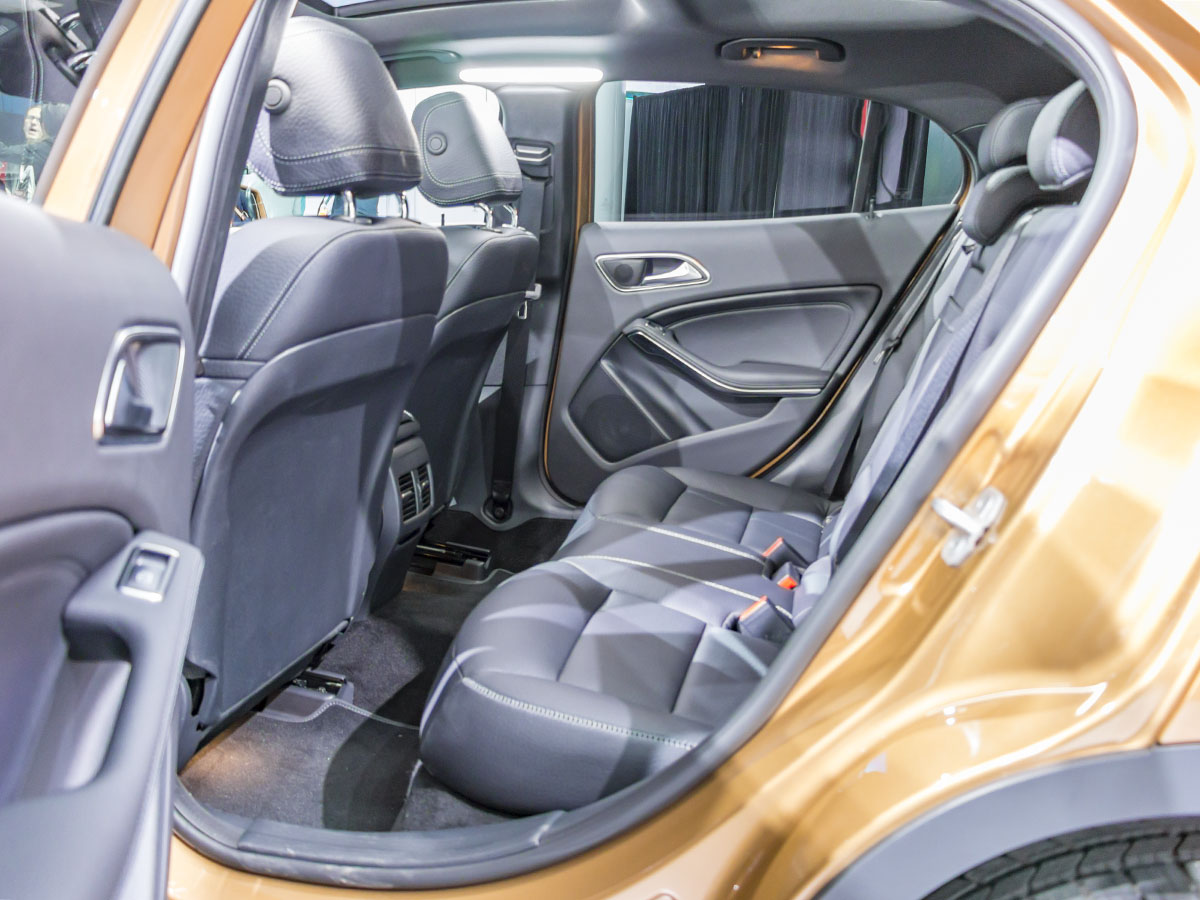 15 2017 Mercedes Benz GLA Detroit KBB