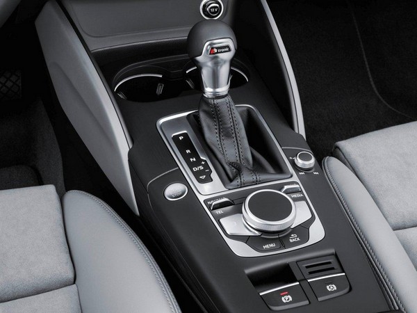 16 2017 Audi A3 Sedan