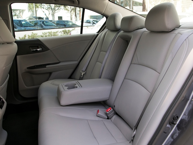 16 2017 Honda Accord Best Buy
