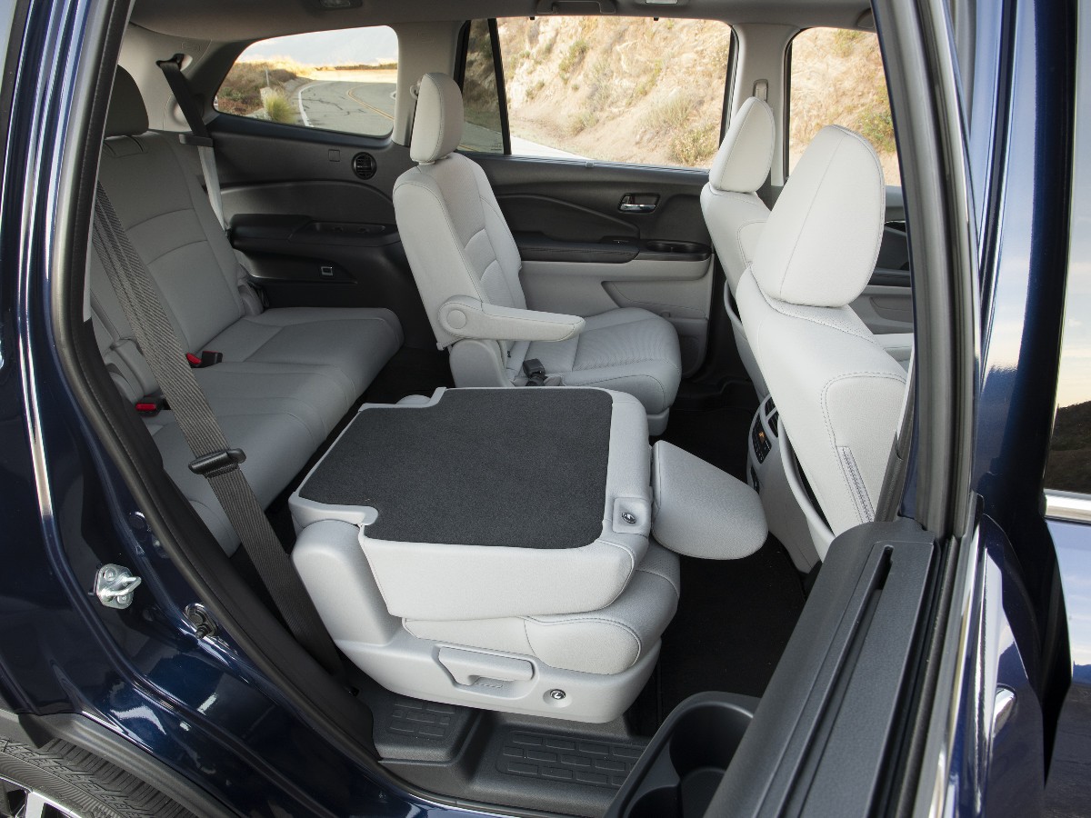 16 2019 Honda Pilot Bb