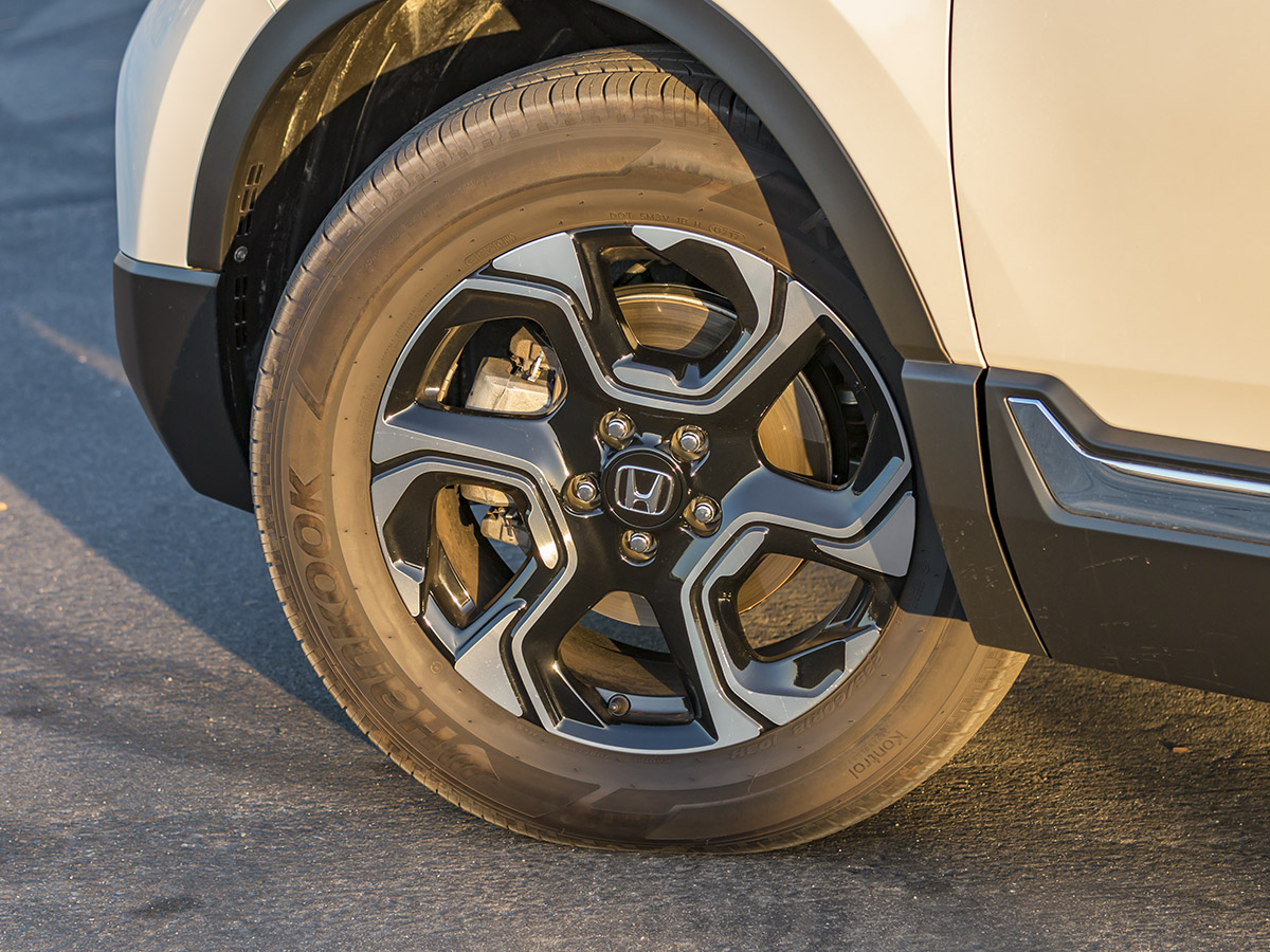 17 2017 Honda CR V Exterior BB KBB