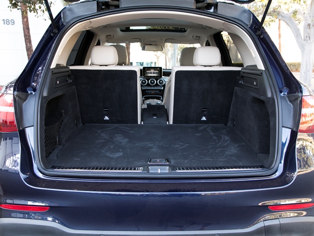 17 2017 Mercedes Benz Glc300 Best Buy