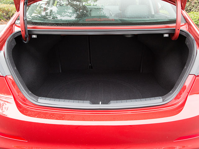 18 2017 Hyundai Elantra Compact Sedan Comparison