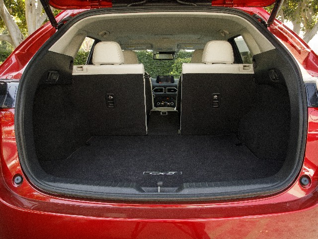 18 2017 Mazda Cx 5 Comparo