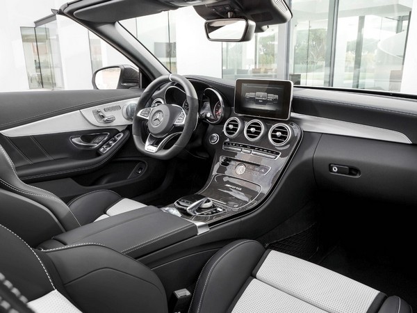 18 2017 Mercedes Amg C63 Cabriolet