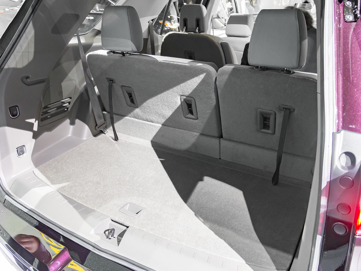 18 2018 Chevrolet Traverse Detroit KBB