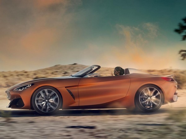 18 Bmw Concept Z4 Roadster