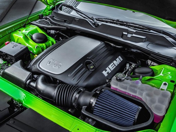 19 2017 Dodge Challenger T A