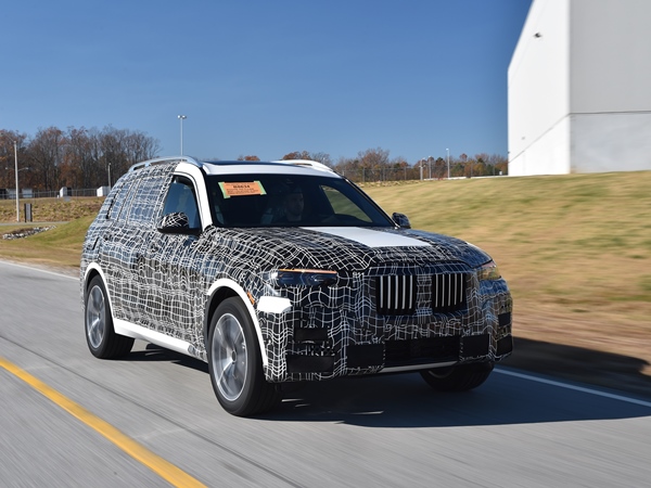 1a 2019 Bmw X7 Camo