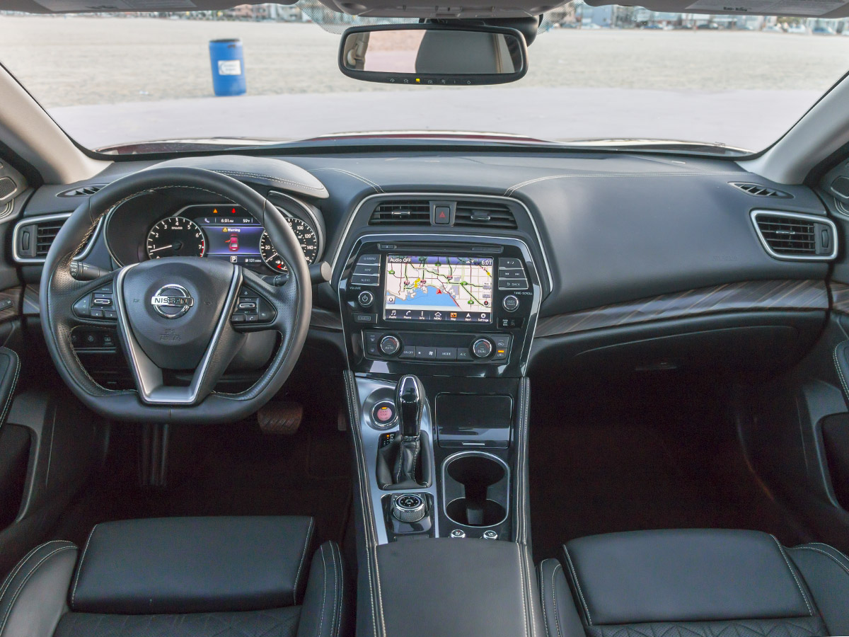 20 2016 Nissan Maxima Long Term Interior