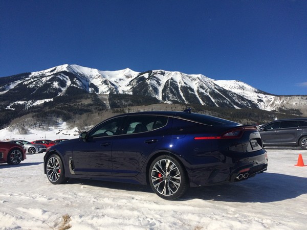 20 2018 Kia Stinger All Wheel Drive