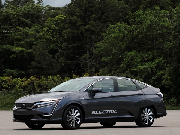 20 2018 Honda Clarity Electric