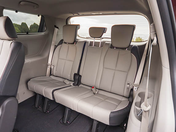2015 Kia Sedona SX Long Term Interior 09