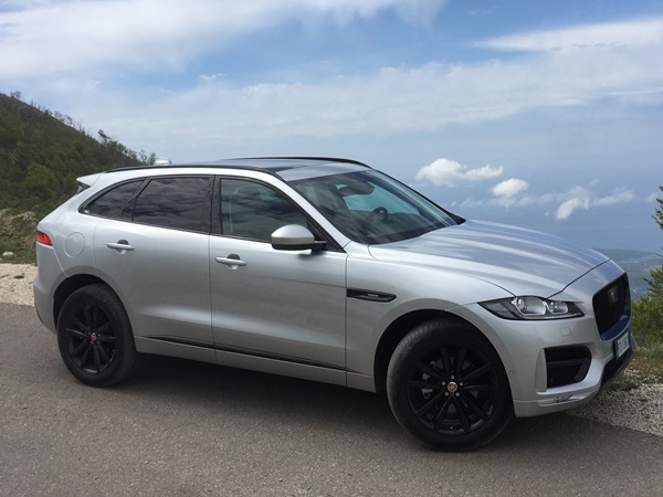 2017 Jaguar F Pace