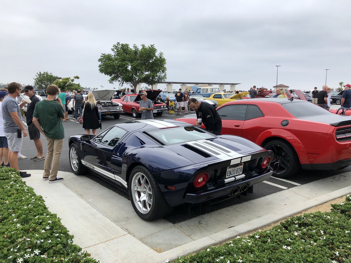 2018 Dodge Challener SRT Demon Ford GT Rear
