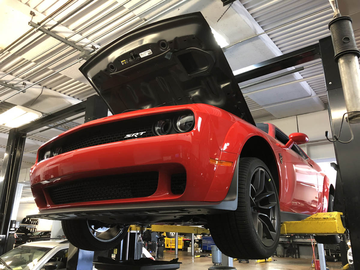 2018 Dodge Challenger SRT Demon Oil Change Lift