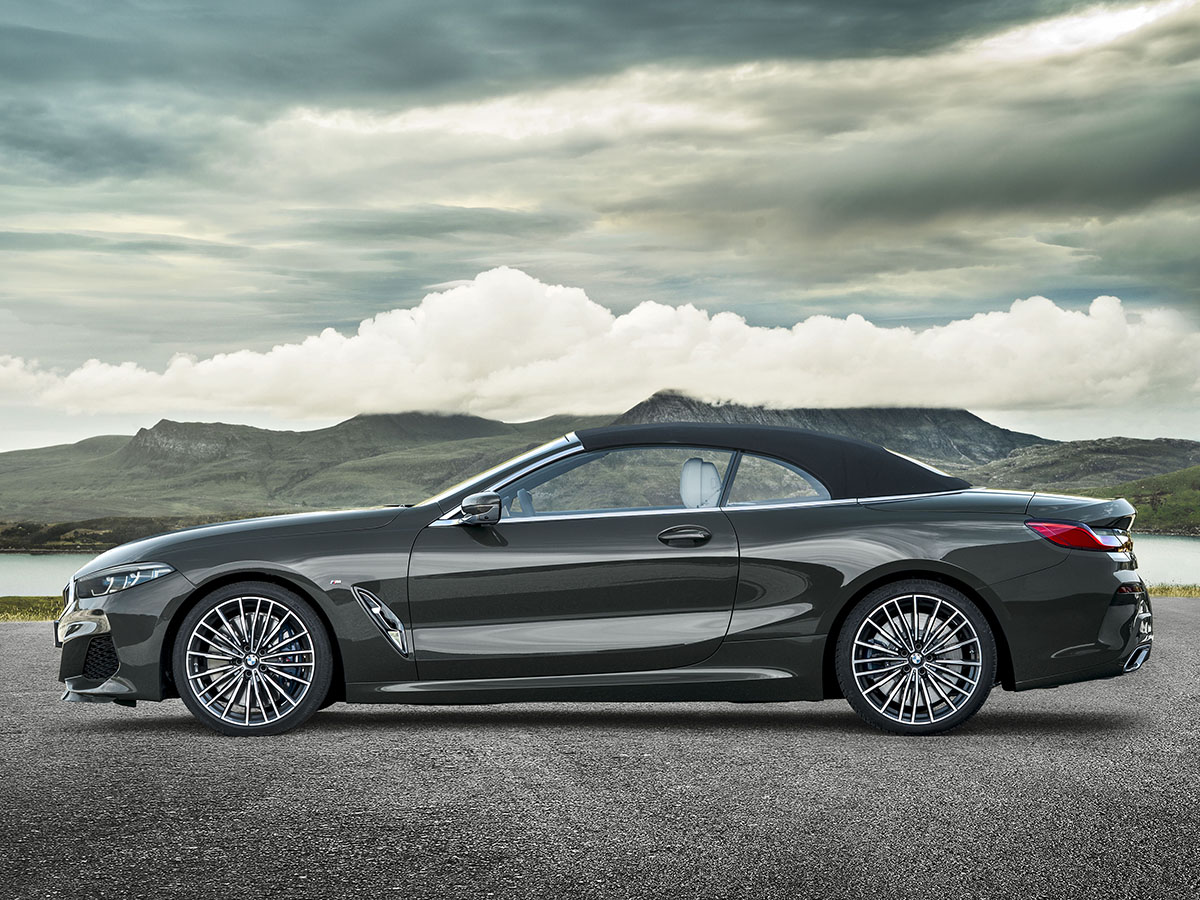 2019 BMW 8 Series Convertible 10