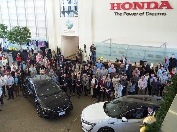 21 2017 Honda Clarity First Delivery
