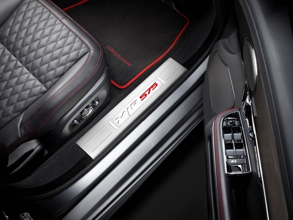 21 2018 Jaguar Xjr575