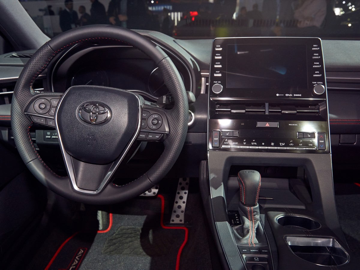 21 2020 Toyota Avalon TRD LA