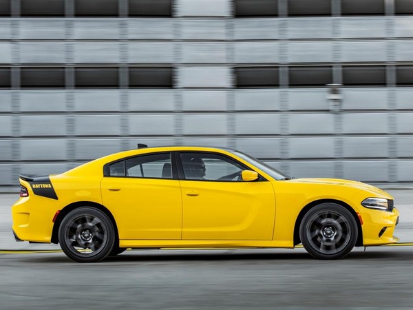23 2017 Dodge Charger Daytona