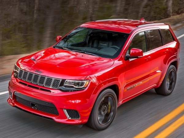 23 2018 Jeep Grand Cherokee Trackhawk
