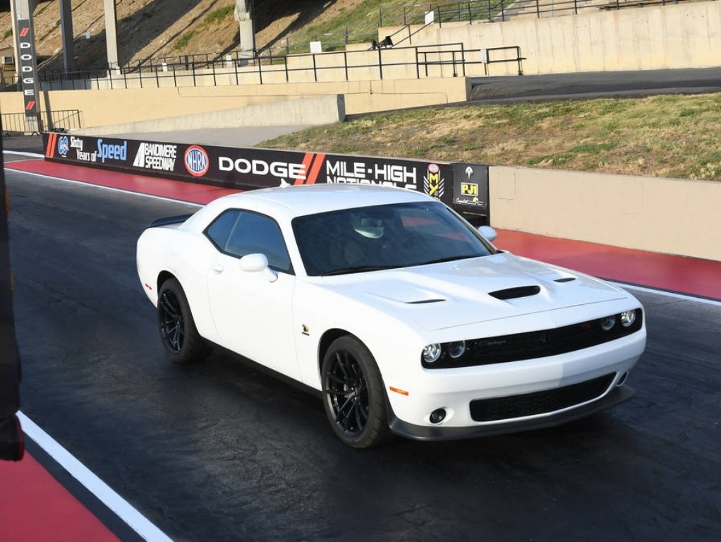 23 2019 Dodge Challenger Rt Scat Pack 1320