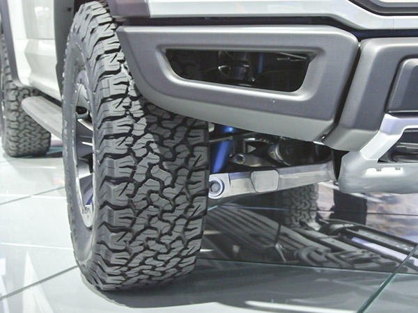 24 2017 Ford Raptor