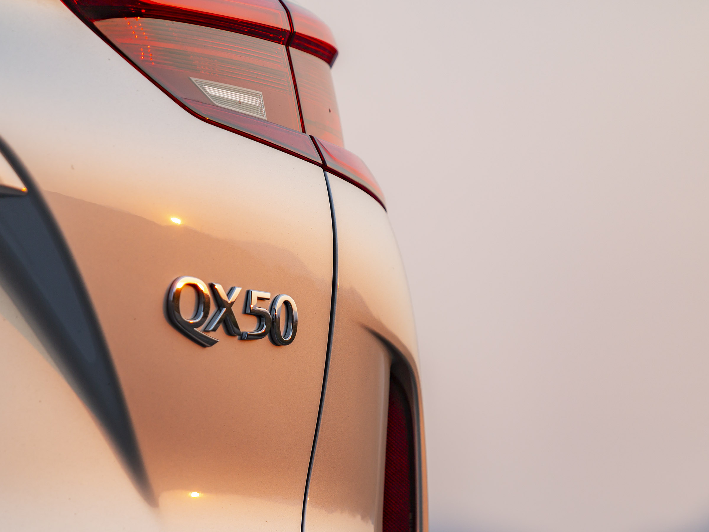 26 2019 Infiniti QX50 LT Exterior KBB