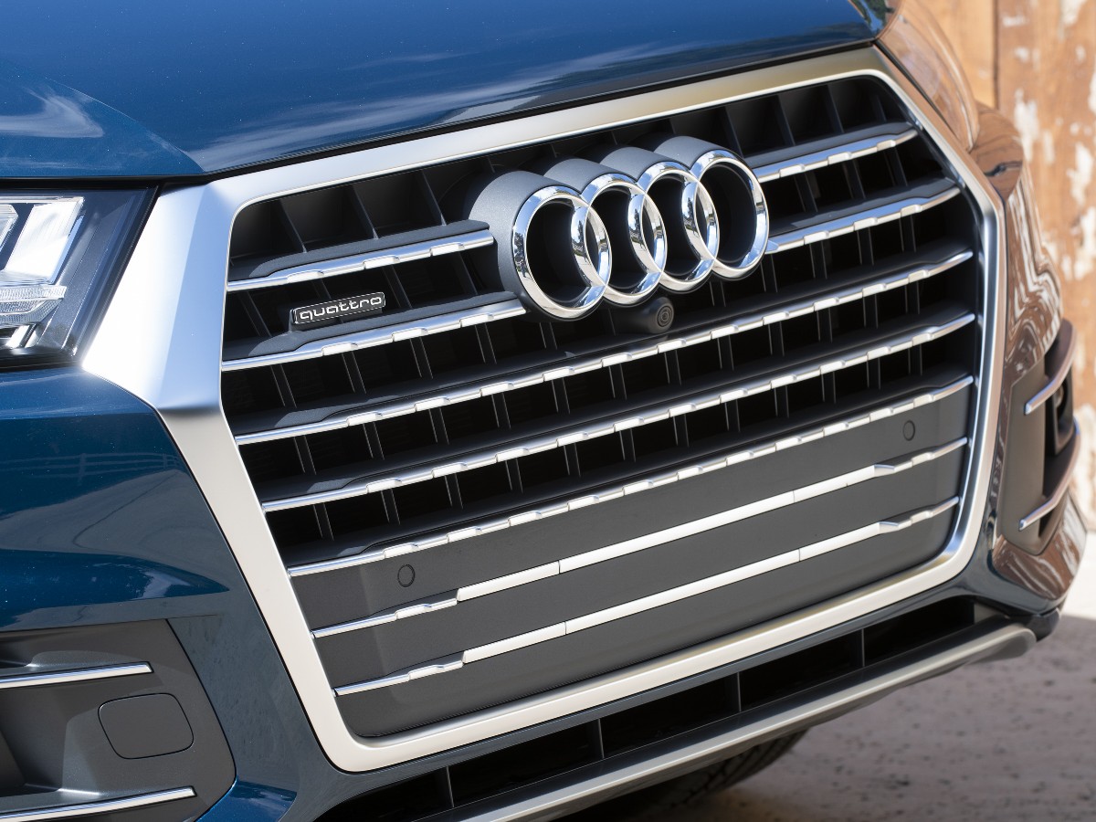 29 2018 Audi Q7 Bb