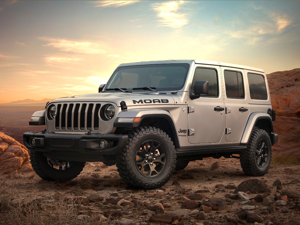 2a 2018 Jeep Wrangler Moab Oem