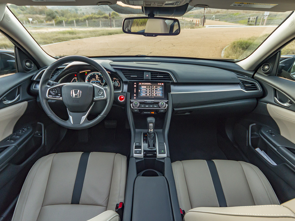 30 2017 Honda Civic Touring Interior KBB