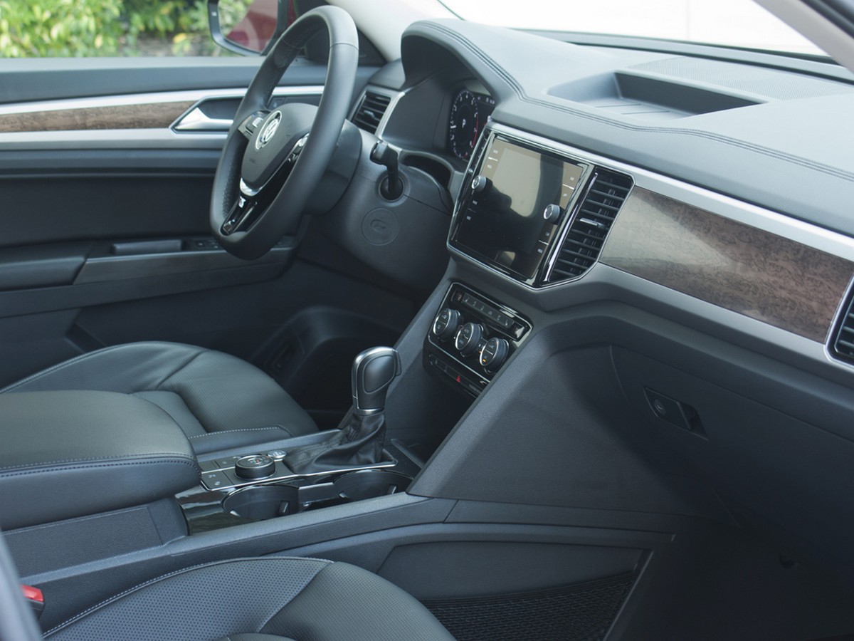 32 2018 Volkswagen Atlas Kbb