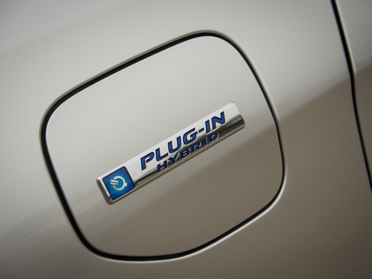 36 2019 Honda Clarity KBB
