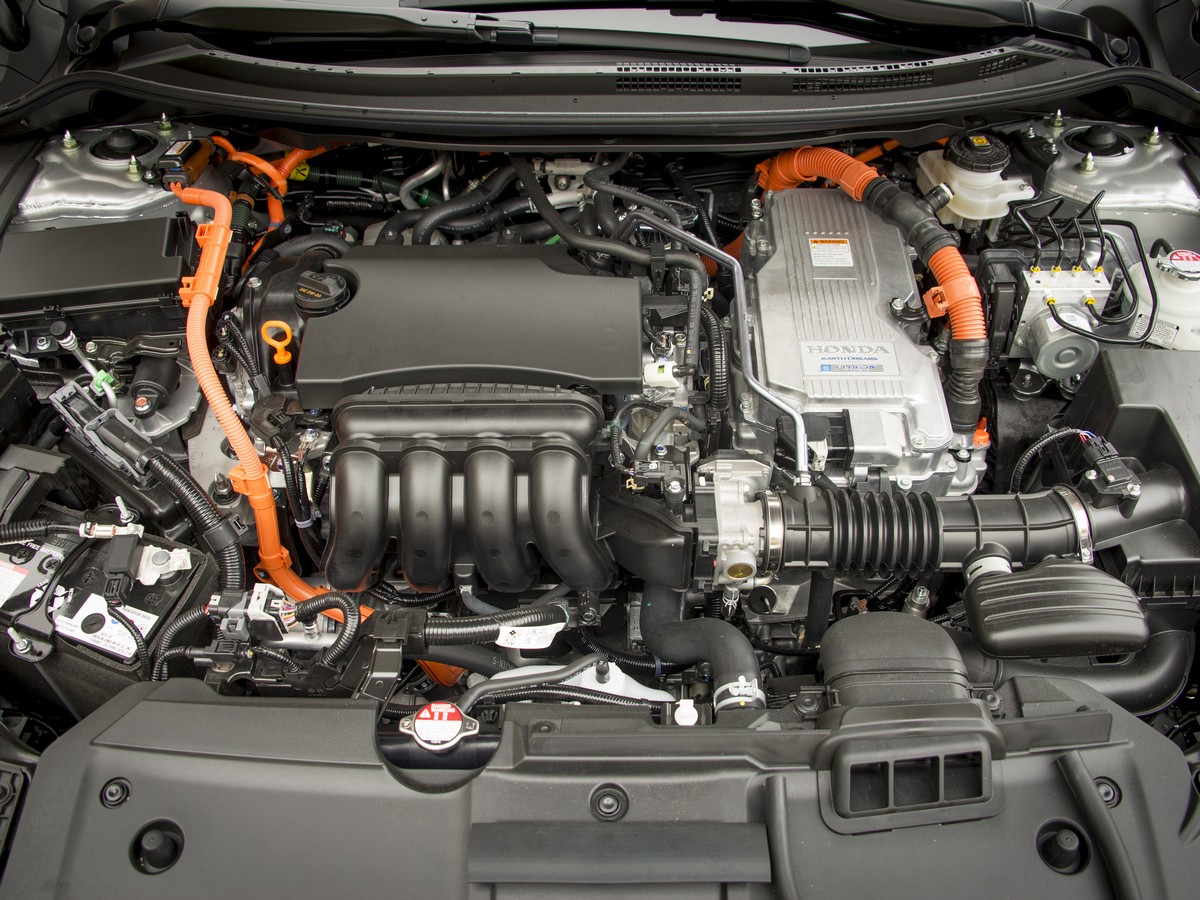 37 2019 Honda Clarity KBB